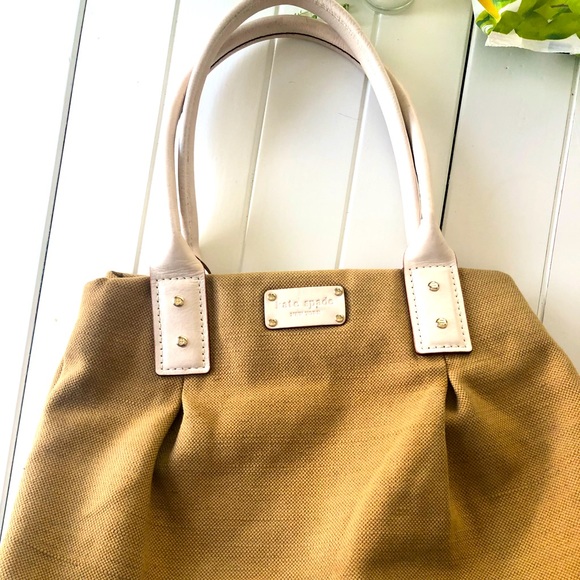 Kate Spade ♠️ Shoulder Bag - Picture 1 of 3